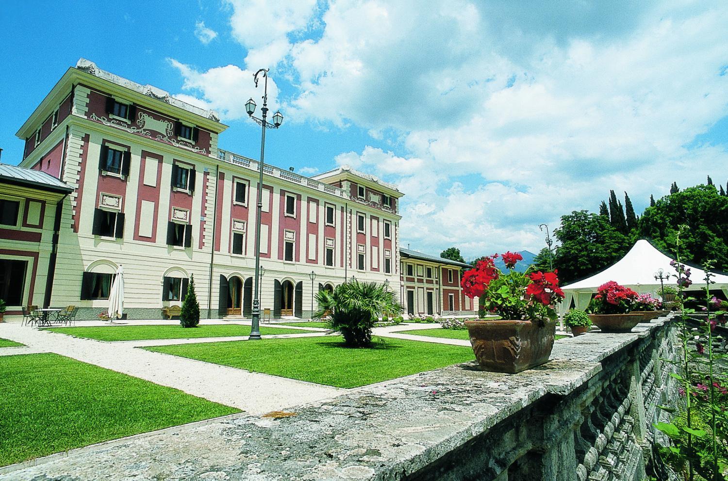 Park Hotel Villa Potenziani Риети Экстерьер фото